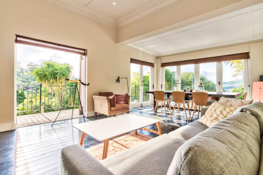 4 Bedroom Property for Sale in Tamboerskloof Western Cape